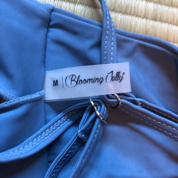 Bikini Top - Picture 3 of 4